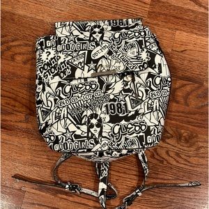 GUESS black and white backpack - Never used